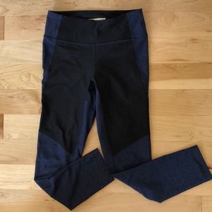 Outdoor Voices three quarter leggings